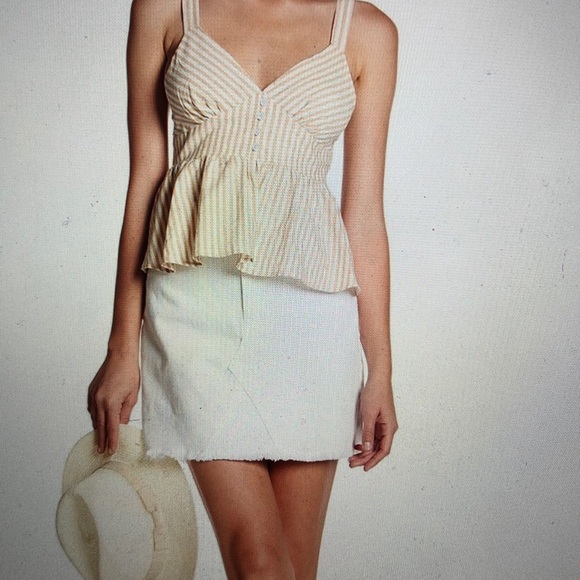 NWT Joe’s Jeans Frayed Hem White Denim Skirt - Picture 3 of 3